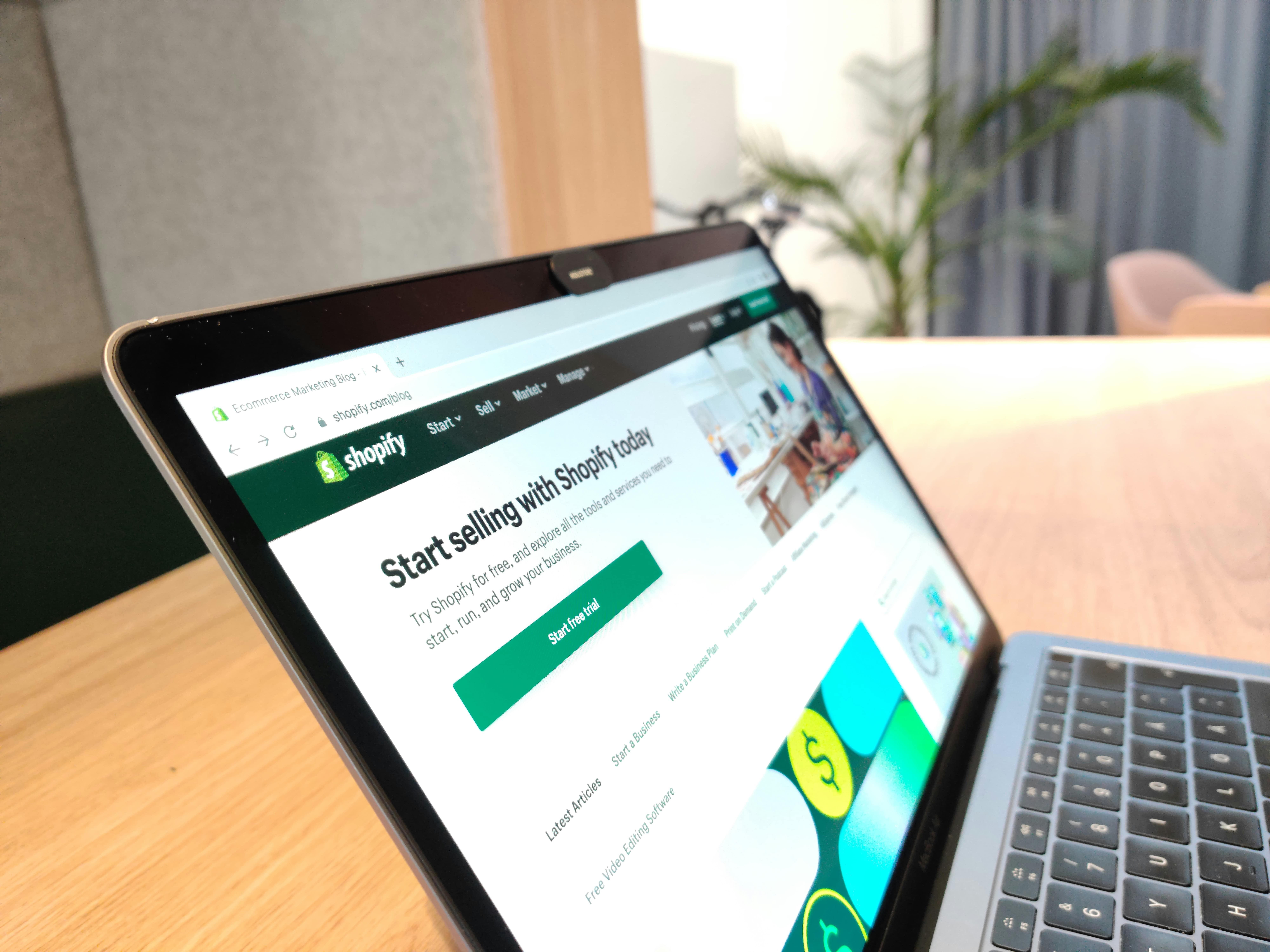 eCommerce & Direct Selling
